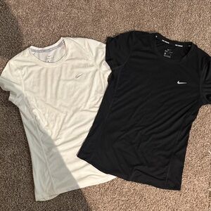Nike Dri-FIT Crew Neck Tees - Black & White